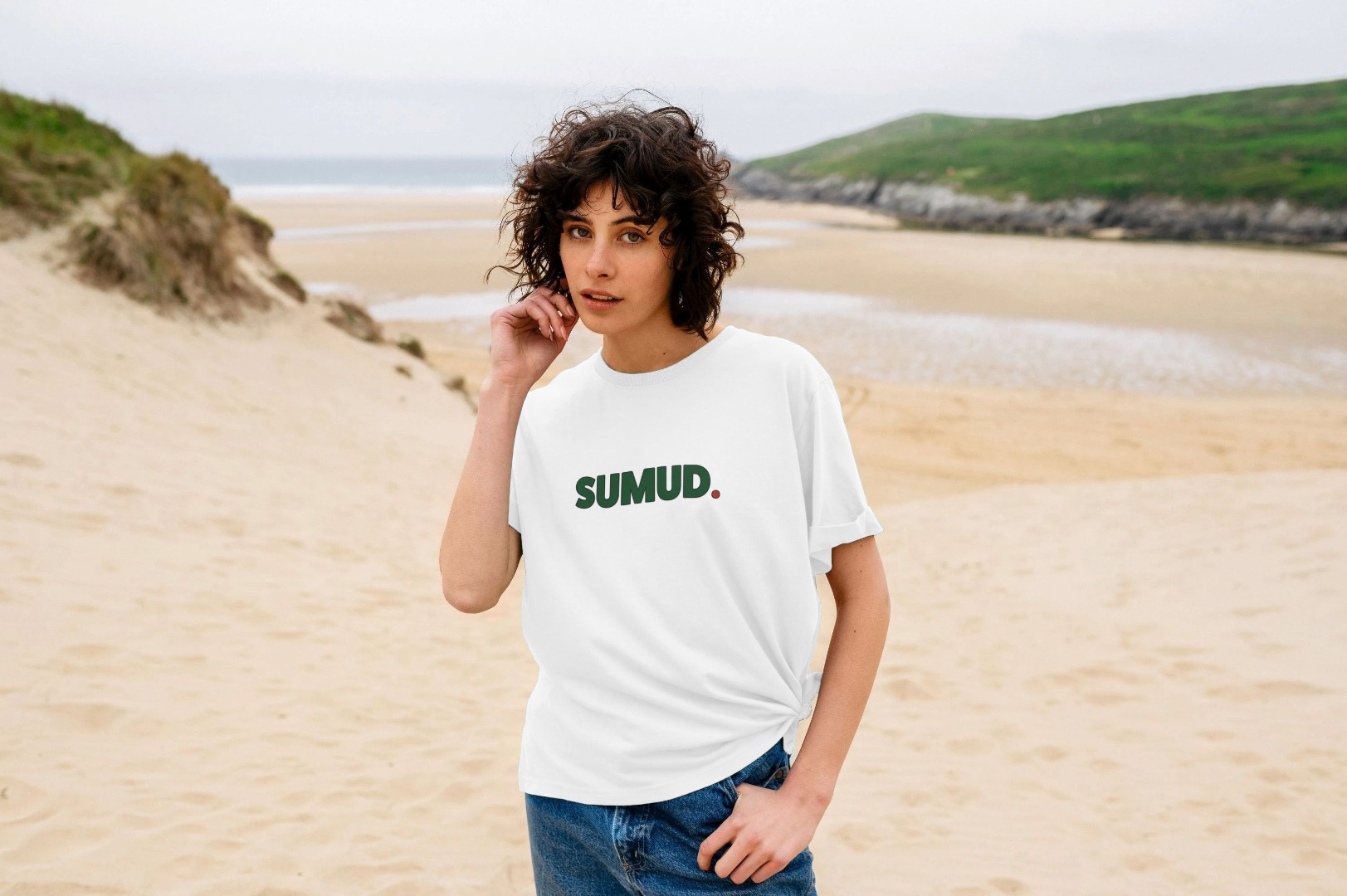 amos_trust_sumud_t-shirt_womens_white_carousel.jpg